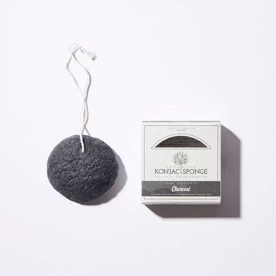ORGANIC KONJAC SPONGE WITH BINCHOTAN
