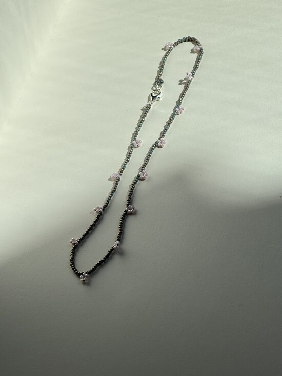 Blossom choker Spring khaki Sakura
